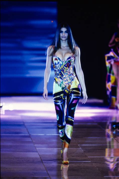 Versace Spring Ready To Wear Collection Vogue