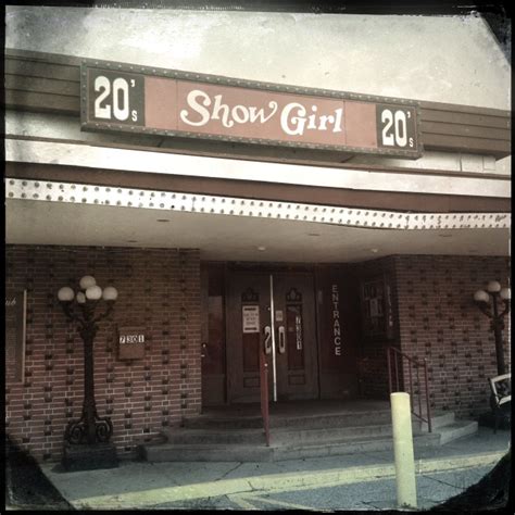 Great Omaha Signage — The 20s Showgirl Night Club 7301 Farnam St