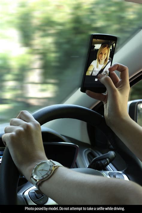 1 In 4 Young People In Europe Have Taken ‘selfie While Driving New