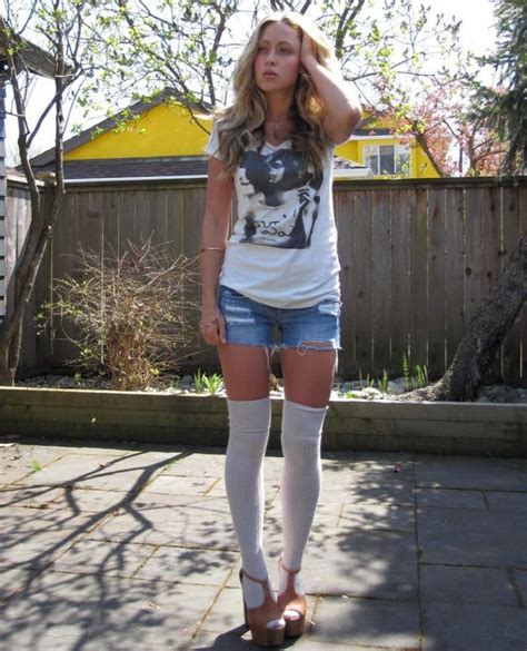 Knee High Socks For Women Simple And Sexy Outfit Ideas 2023
