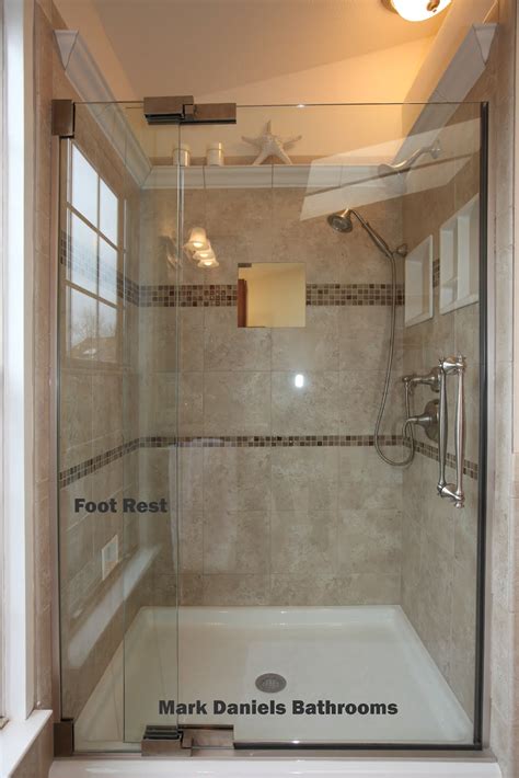 Bathroom Remodeling Design Ideas Tile Shower Niches Shower Shaving Foot Rests