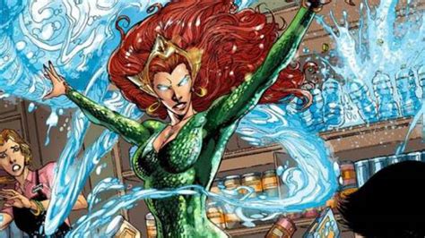 Top 8 Mera Costumes In Dc Comics