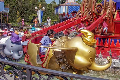Best Disneyland Rides What You Need To Know