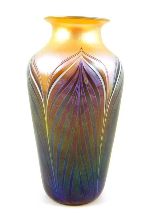 Lot Orient And Flume Gold Iriscene Art Glass Vase C 1979 Rose Gold Iridescent Ground Combed