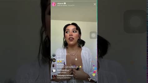Doja Cat Exposing Tities On Instagram Live After Scoring Number 1 At