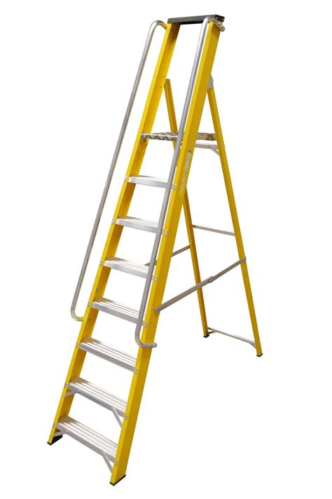 Key benefits 16 tall handrails give you plenty to hold onto while boarding. GRP STEP LADDER WITH HANDRAILS 8 TREAD
