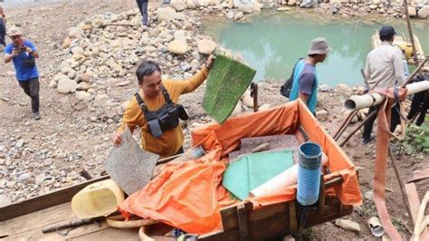 Polisi Temukan Tambang Emas Ilegal Di Aliran Sungai Taming Julu Pasaman