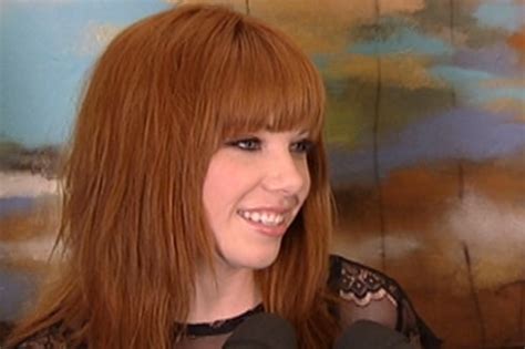 Carly Rae Jepsen Supports Gays Lesbians Abs Cbn News