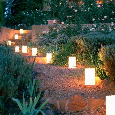 Tips To Create A Romantic Garden Setting Interior