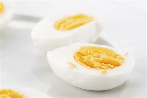 5 Easy Ways How To Cook Eggs In The Microwave