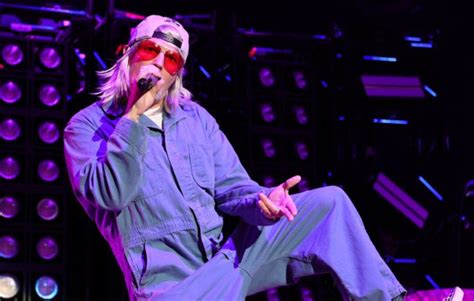 Limp Bizkit S Fred Durst Debuts Another New Look As Band Begin European Tour