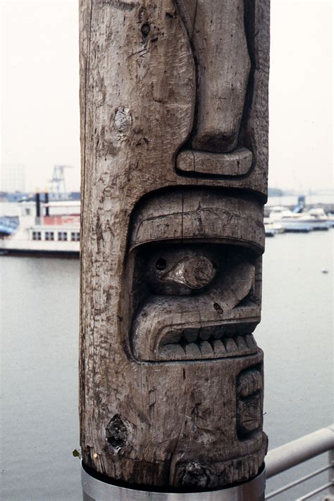 Meaning of totem in english. House Post (Totem) - Association for Public Art