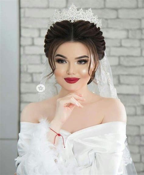 Gorgeous Glamour Makeup Bridal Makeup Western Bride Makeup Romantic Wedding Hair Wedding