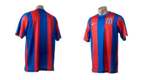 ˈste̯awa bukuˈreʃtʲ), commonly known as steaua bucurești or simply steaua. FC Steaua Bucharest Nike 2010/11 Home and Away Jerseys ...