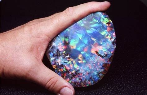 The Galaxy Opal Discovered In Brazil In 1976 This Is One Of The Best