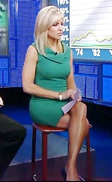 The Sexy Ainsley Earhardt 16 Pics