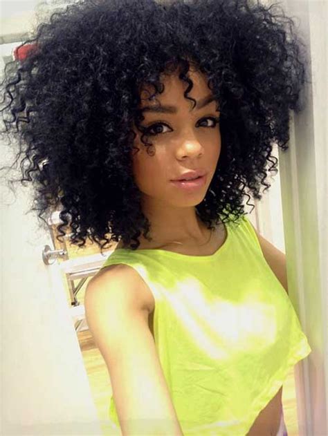 Cutting off your damaged hair to grow natural and healthy hair doesn't have to be traumatic, if you choose one of these totally trendy short afro hairstyles. 15 Short Curly Afro Hairstyle