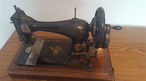 I Have A Singer Hand Crank Sewing Machine Patented In 1886 10318424
