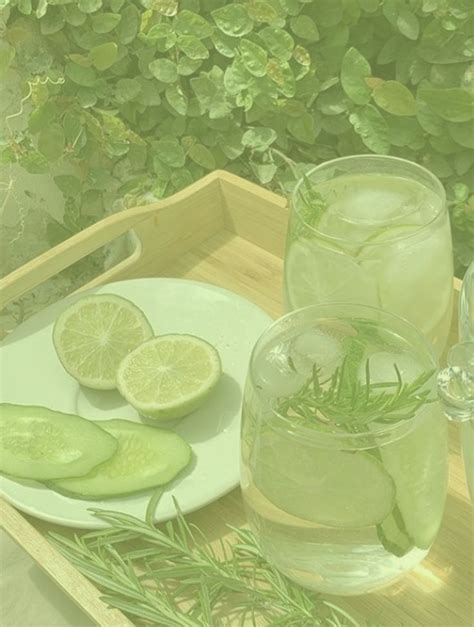 Refreshing Kiwi And Mint Green Aesthetic