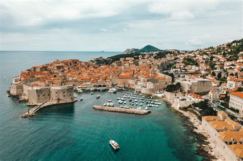 See more of croácia on facebook. Croácia | 5 Lugares Imperdíveis em Dubrovnik - World by 2 ...