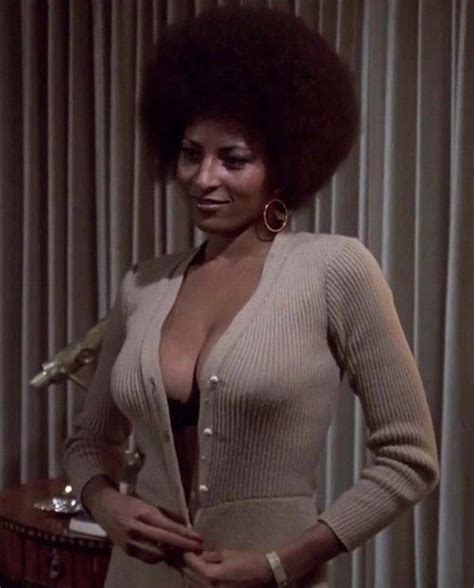 Pam Grier Shesfreaky