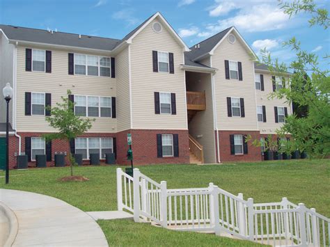 191 edgeway drive, winston salem, nc. Carlyle Place Apartments - Winston-Salem, NC | Apartment ...