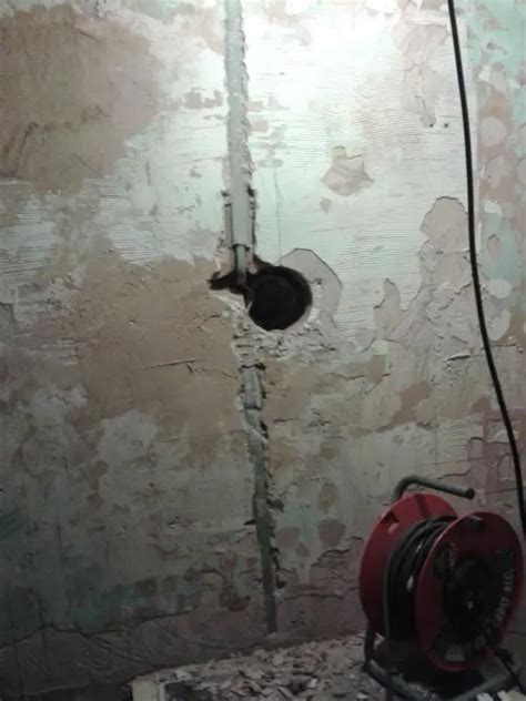 How To Fill In This Hole Prior To Plasterer Coming Diynot Forums