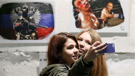 fürs selfie unters messer soziale medien und der boom der schönheits ops