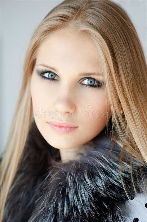 Portrait Of A Beautiful Young Blonde Woman Stock Image Image Of Eyes