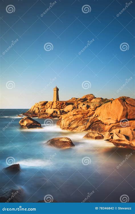 Ploumanach Lighthouse Sunset In Pink Granite Coast Brittany Fr Stock
