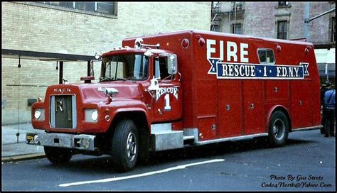 Fdny Rescue 1 Vintage Fire Trucks Pictures Fire Trucks Fdny