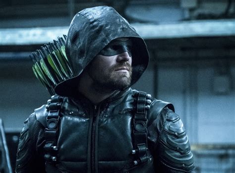 Arrow Oliver Queen Is Ready For Action In These New Stills From The