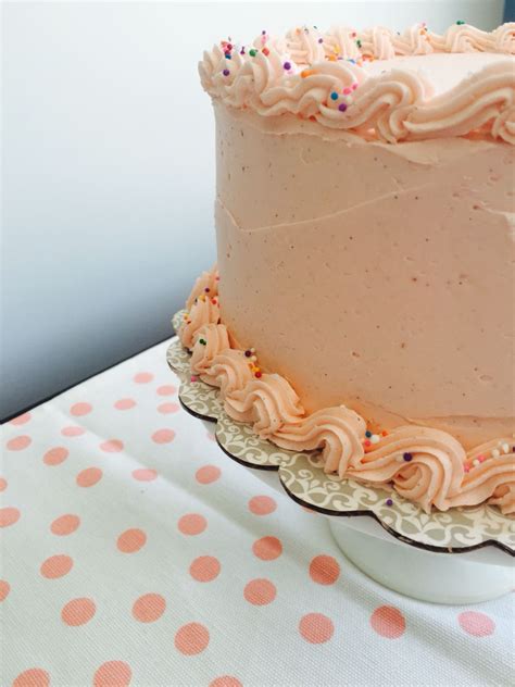 classic birthday cake blush pink polka dot cakes amazing cakes vanilla cake blush pink