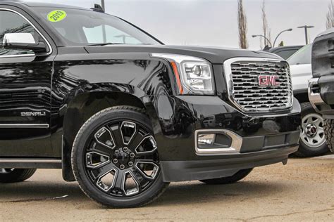 Certified Pre Owned 2019 Gmc Yukon Denali Ultimate 62l Awd Sport Utility