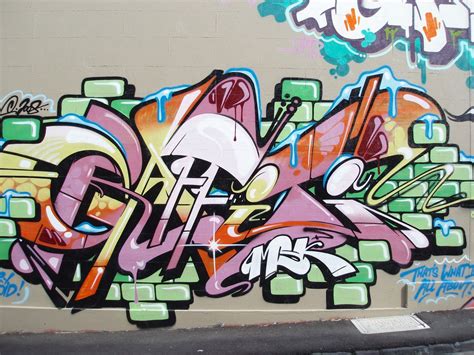 Graffiti Wall Art Murals Is Graffiti Wall Murals A Way To Convey