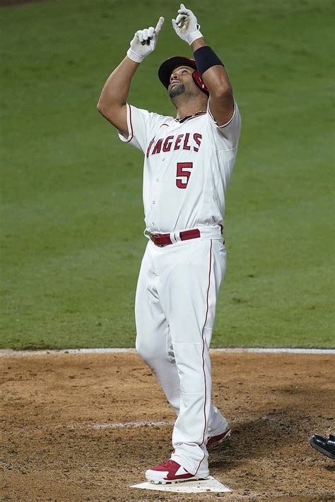 Pujols Moves Past Mays On Hr List As Clinch Playoff Spot