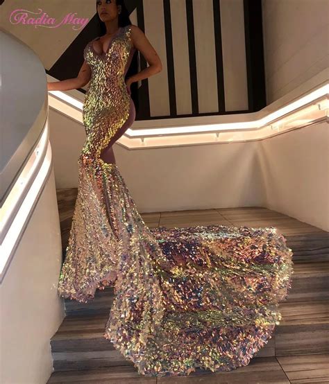 Sparkly Sequined V Neck Mermaid Prom Dresses For Black Girls 2019