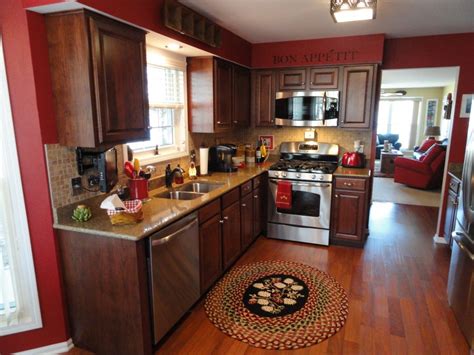 I will definitely check out those choices. Thomasville-Kitchen-Cabinets-Decoration-Colors-with-Red ...