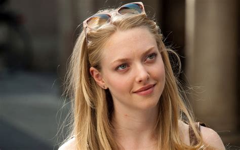 Free Download Amanda Seyfried Wallpapers High Resolution And Quality