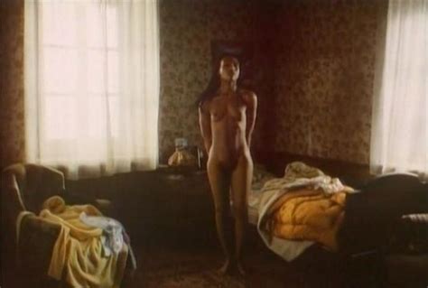 Nude Video Celebs Marie Gaydu Nude La Femme De Rose Hill 1989