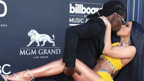 Cardi B Say Why She Reconcile With Offset For Di Second Time Bbc News