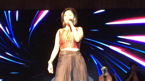 Sunidhi Chauhan Live Performance Part 2 Youtube