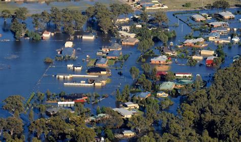Bilderstrecke Zu Hochwasser In Australien Flucht Vor Den Fluten