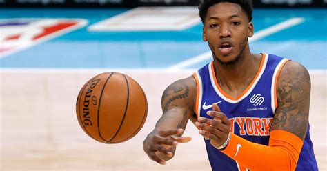 Young Knicks Gaining Confidence Move Within Game Of 500 With Victory