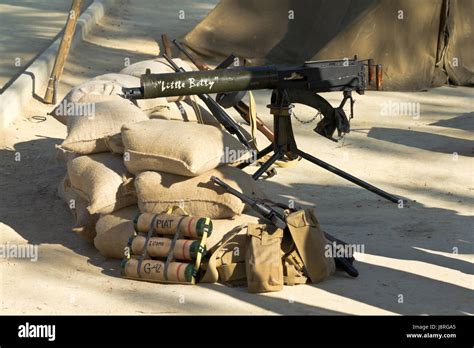Ww2 Machine Gun Mount Hi Res Stock Photography And Images Alamy