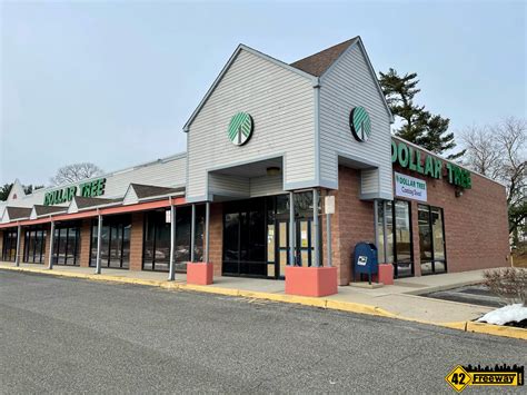 Dollar Tree Coming to Mantua Pike’s West Deptford Plaza. Former CVS