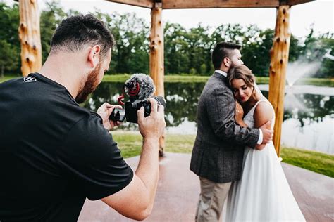 10 Outdoor Wedding Photography Ideas To Get You Inspired With Pictures