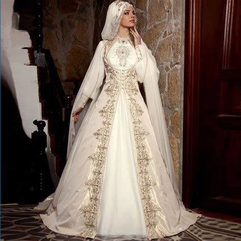 Luxury Muslim Wedding Dress With Hijab High Neck Full Sleeves Crystal