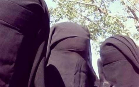How Jihadi Brides Are Recruiting European Girls To Join Isis Ak47s Heart Emoji And Feminism
