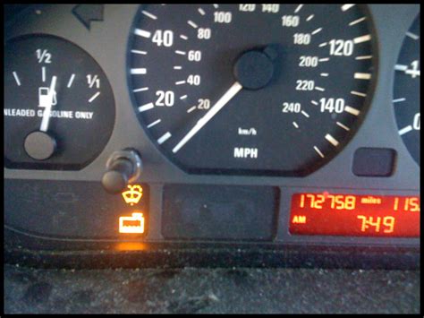 BMW 318I Dashboard Warning Lights